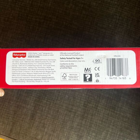 Fisher Price Little People Collector x NFL Atlanta Falcons Football Team Set - Picture 6 of 6